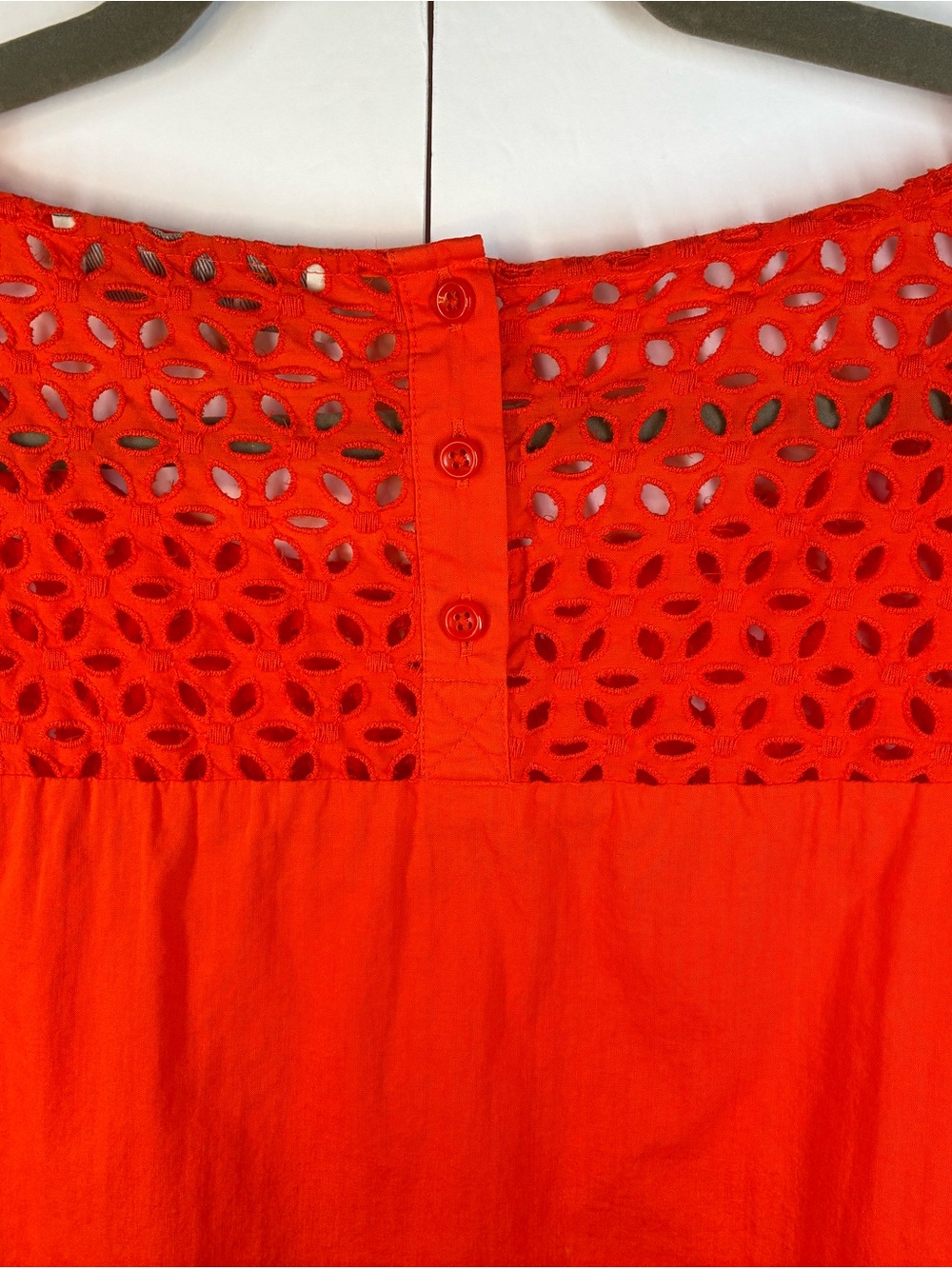LOFT Bright Orange Eyelet Lace Yoke Short Sleeve Blouse Size Large - Picture 6 of 7